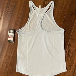 New Under Armour Women’s Racer Tank XS